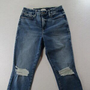good american size 6/28 distressed blue jean
